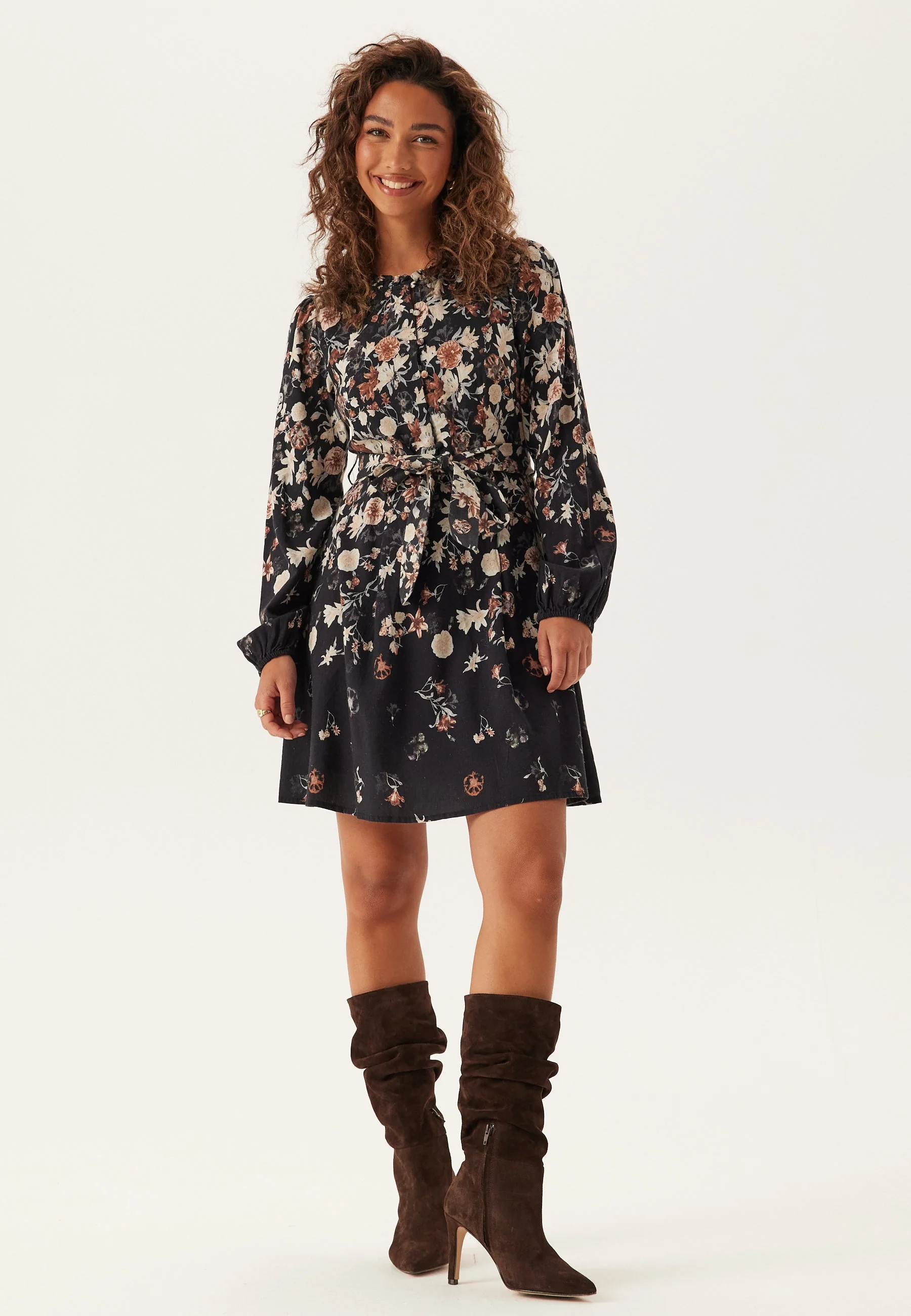 Vielma O-neck L/S SHORT DRESS - Image 2