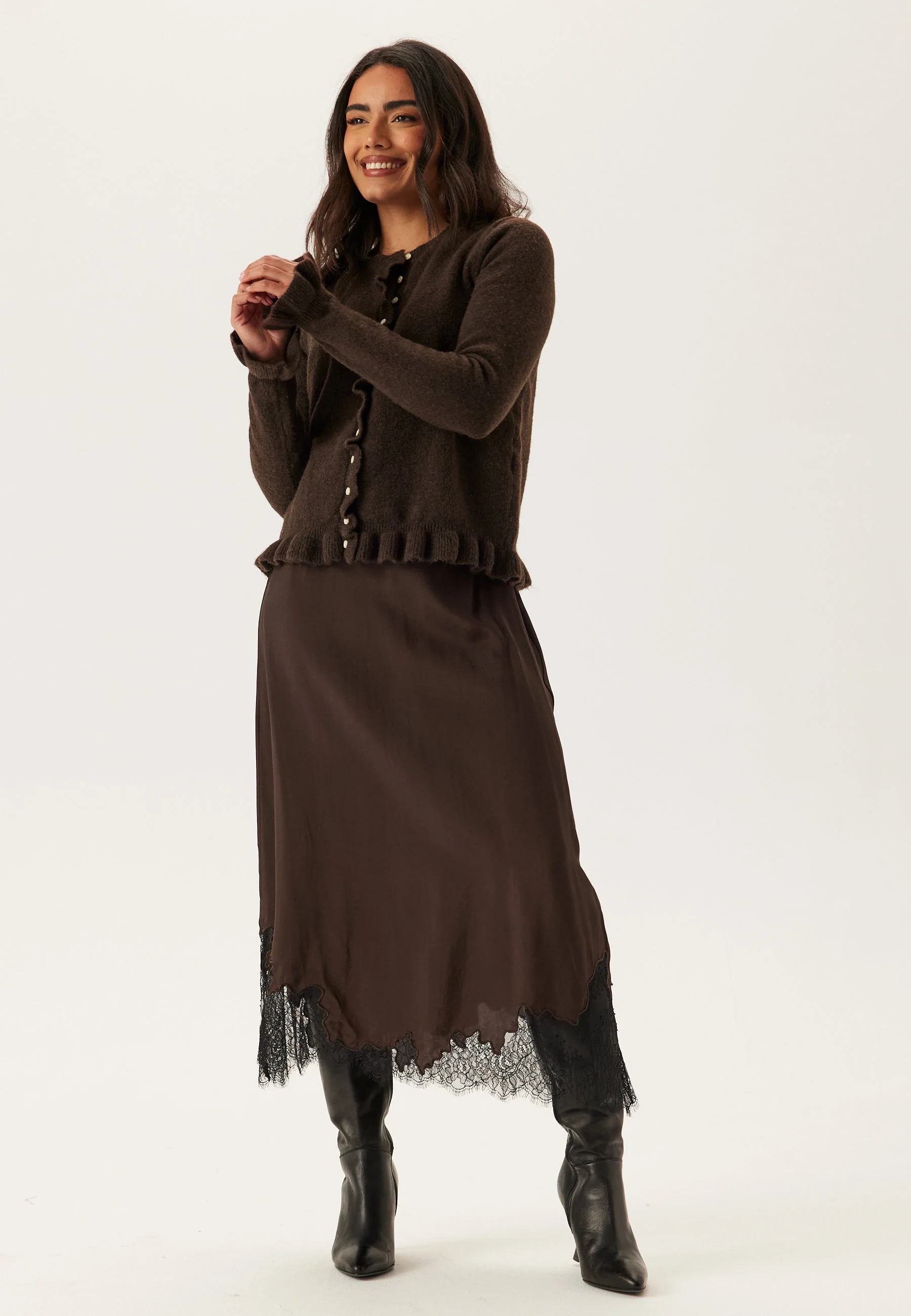Vijacia O-neck L/S FRILL KNIT - Image 3