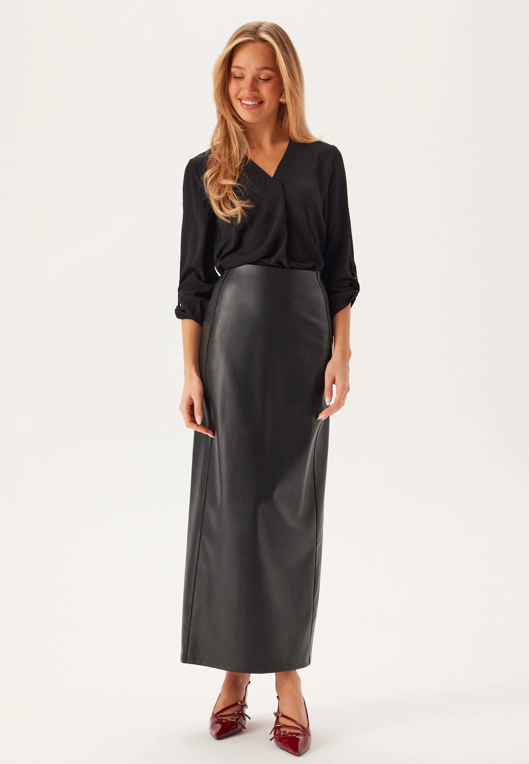 Vijosa 3/4 V-NECK TOP - Image 3