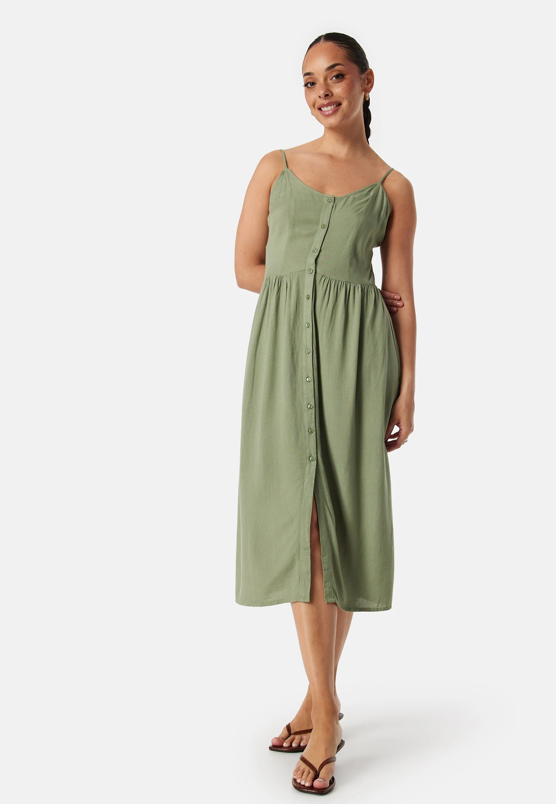 Vipricil strap button dress