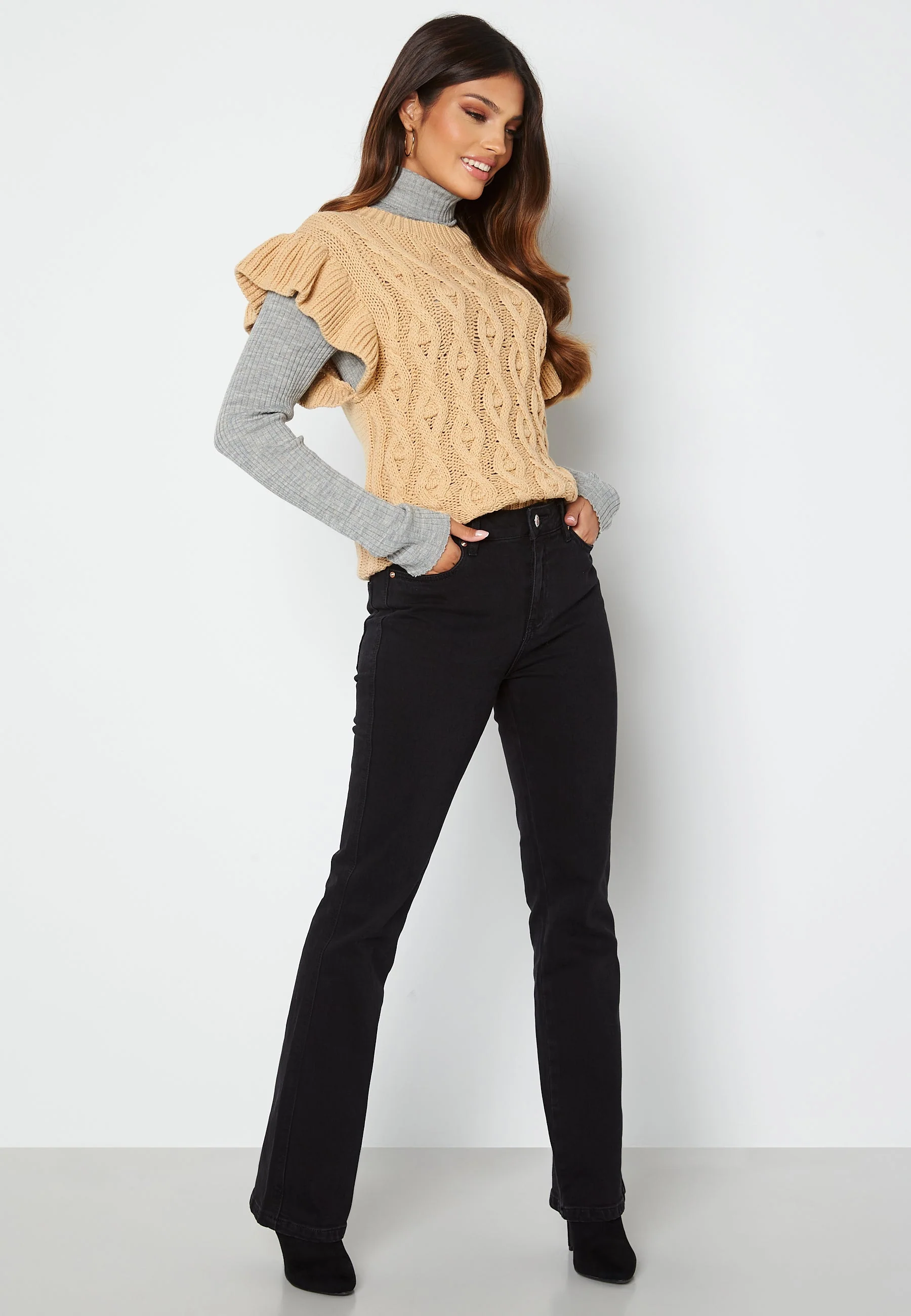 Vivetta Knit Vest - Image 2