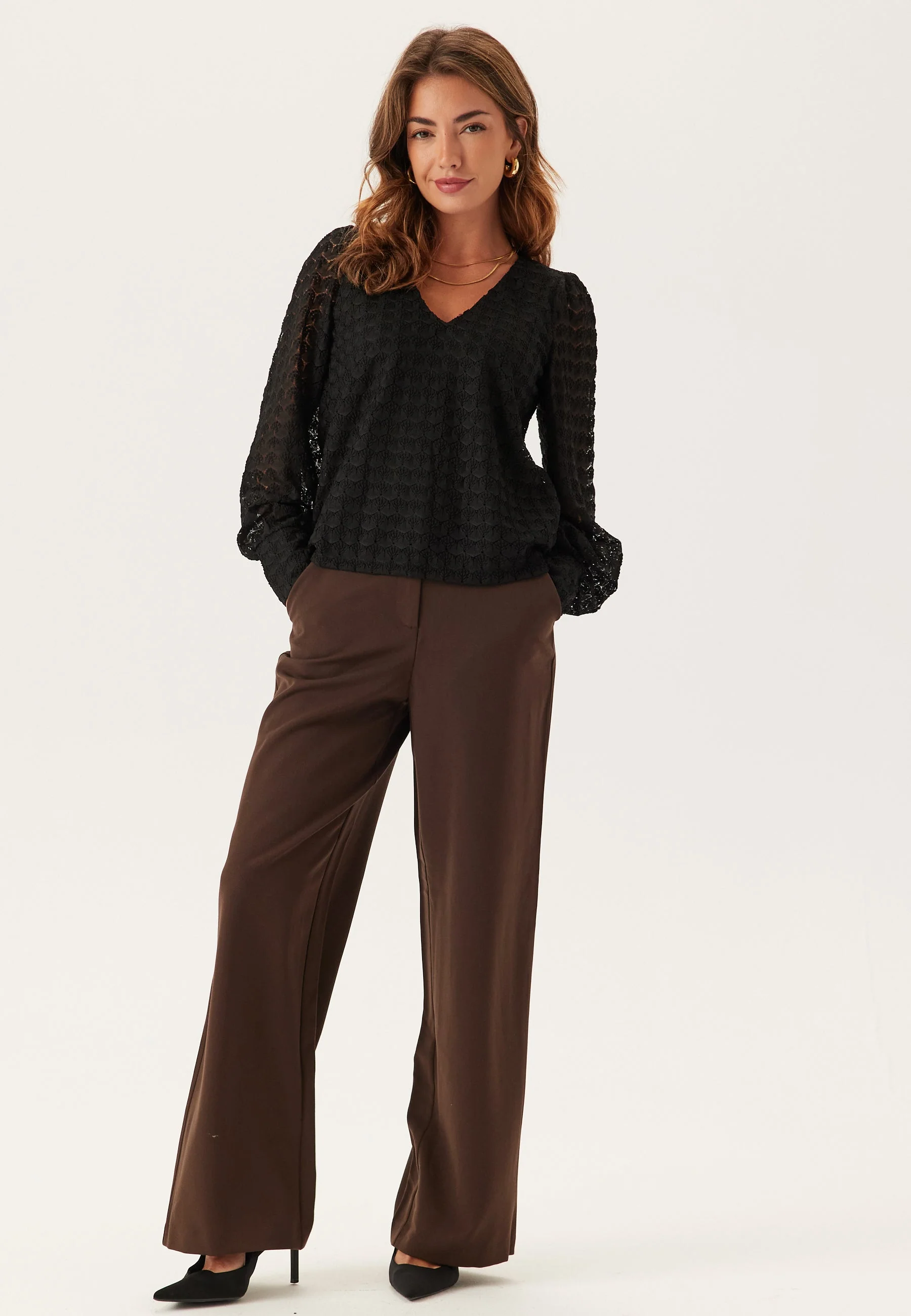Vmbecca Ls V-neck Lace Top - Image 4
