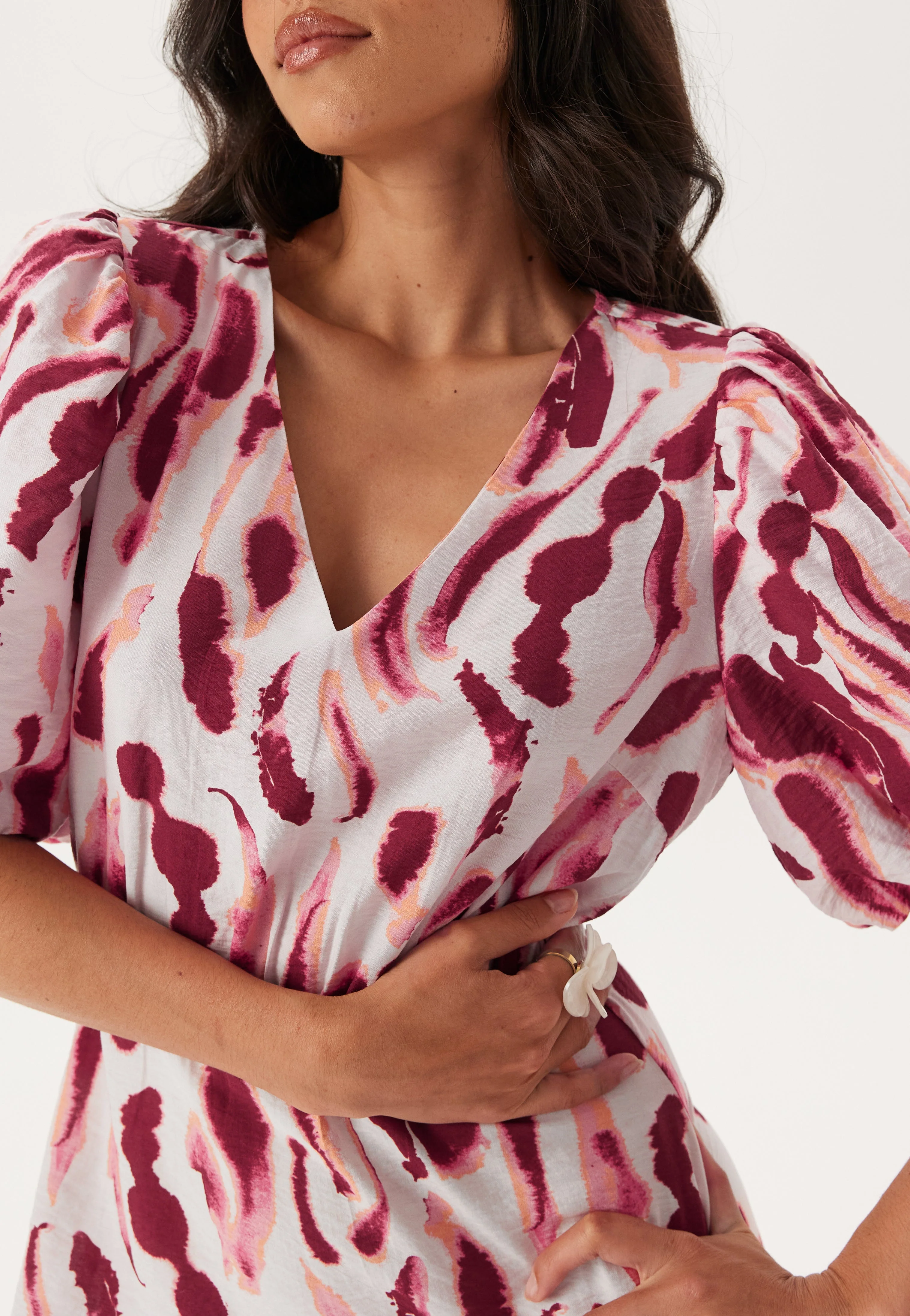 Yasneno 2/4 Long Dress - Image 4